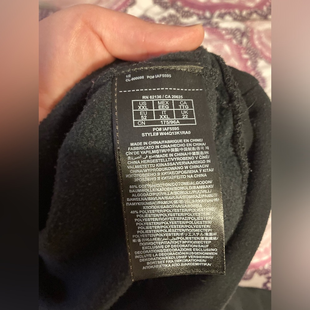 Guess Sweatshirt.‎ GUC. - Picture 6 of 6